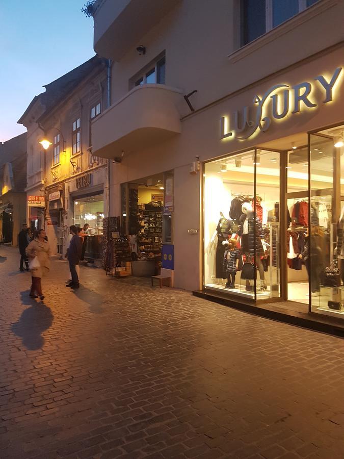 Апартаменты Luky 12 Брашов Экстерьер фото